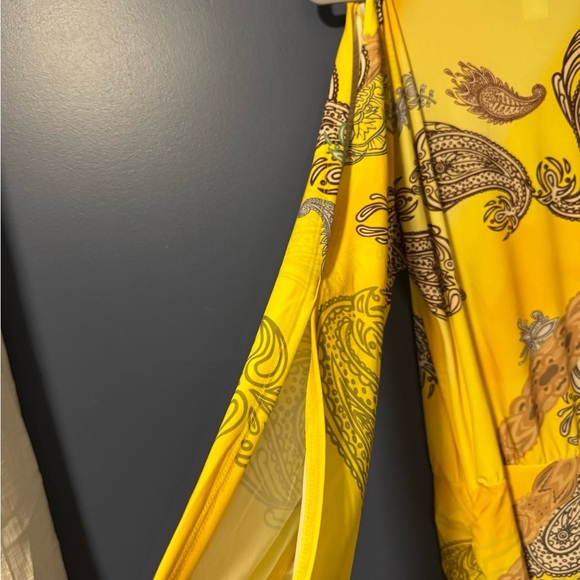 VENUS Yellow Ruched One Shoulder Sundress - Picture 3 of 4